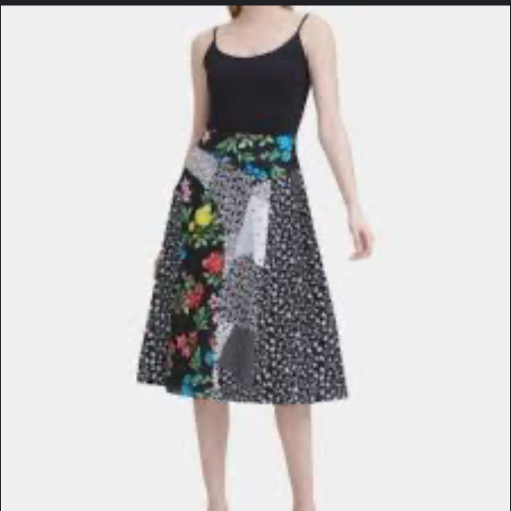 Calvin‎ Klein Mixed patterns Midi Skirt. Black, Blue, Red, and White. Size 6